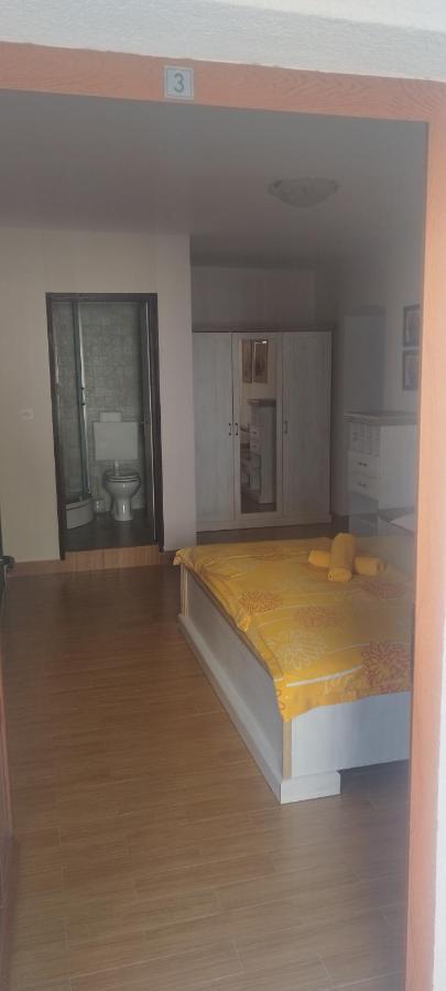 Apartmani Am Крк Экстерьер фото