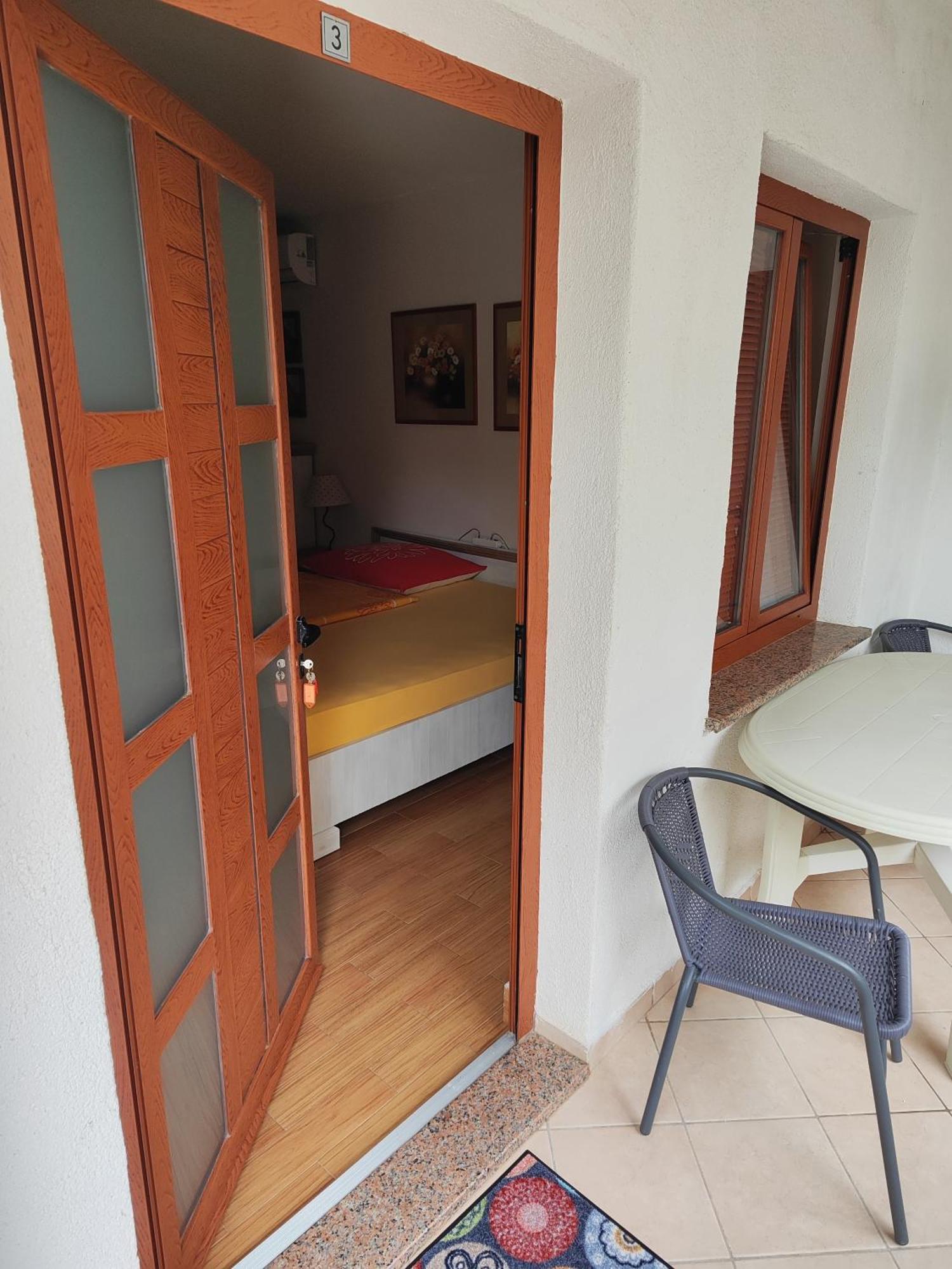 Apartmani Am Крк Экстерьер фото